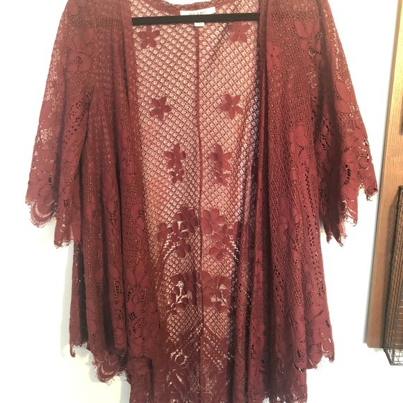 miami | Sweaters | Burgundy Lace 